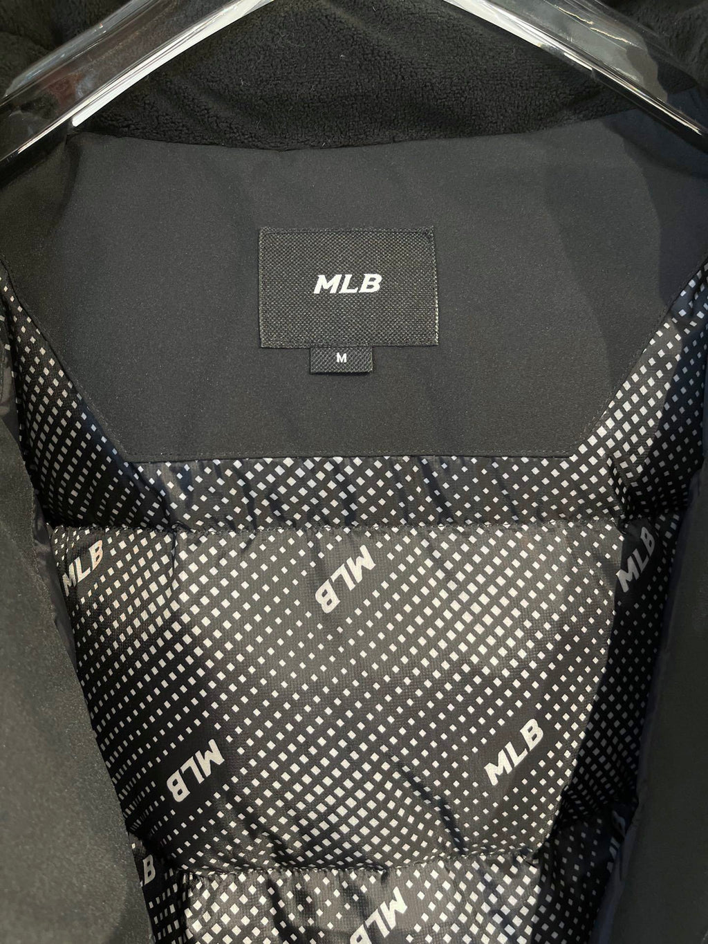 MLB NY Yankees Down Parka – Black | Faux Fur Hood