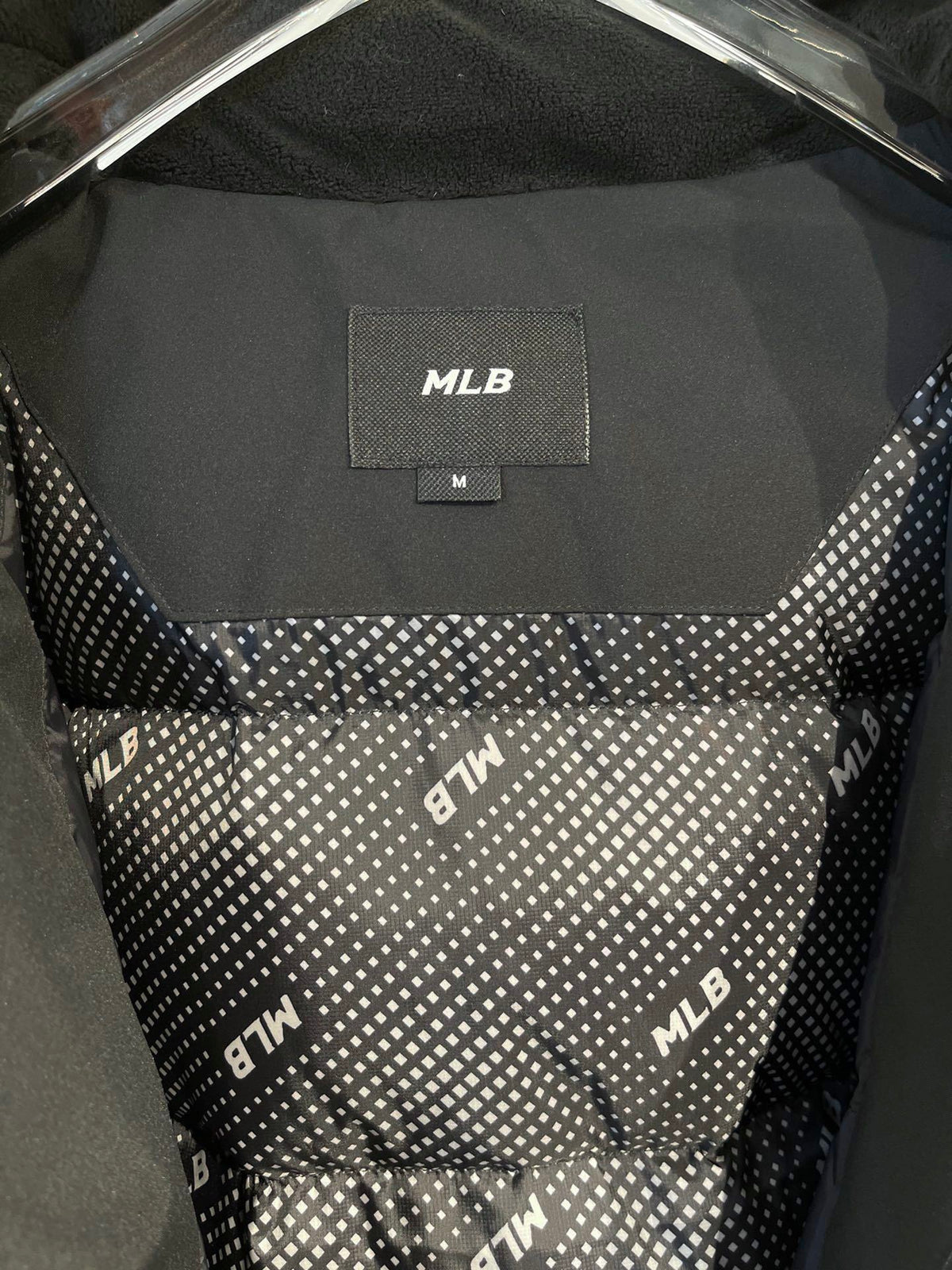 MLB NY Yankees Down Parka – Black | Faux Fur Hood