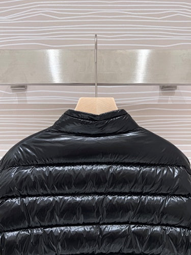 Moncler Classic Gloss Down Jacket – Black