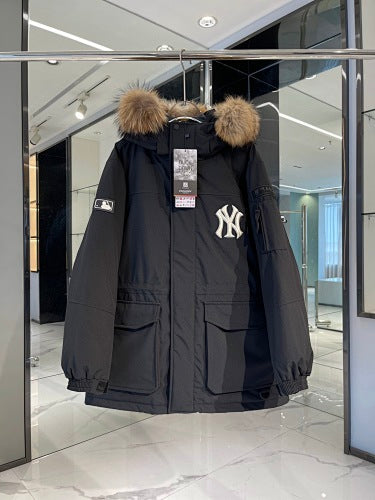 MLB NY Yankees Down Parka – Black | Faux Fur Hood