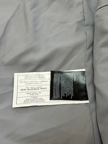 lululemon Women's Steel Grey Hooded Down Puffer Jacket with Contrast Ribbed Cuffs