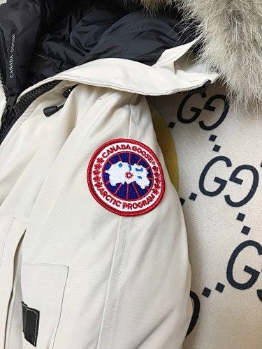 Canada Goose Chilliwack Bomber in Cream