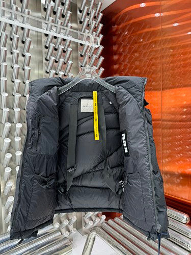 Moncler Hooded Down Parka – Black