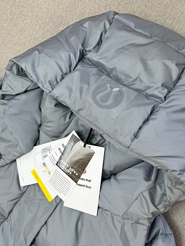 lululemon Women's Steel Grey Hooded Down Puffer Jacket with Contrast Ribbed Cuffs
