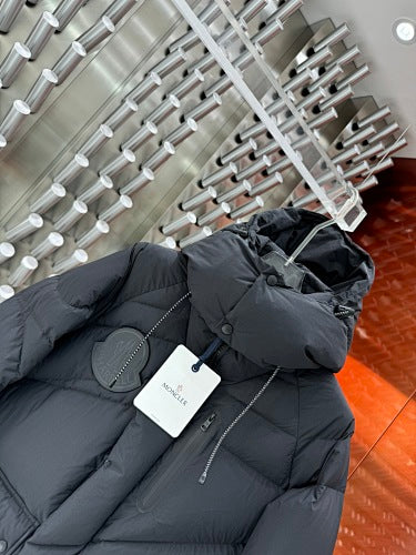 Moncler Hooded Down Parka – Black