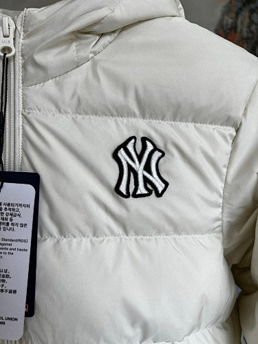 MLB New York Yankees Kids Hooded Down Jacket with Chest NY Logo Patch