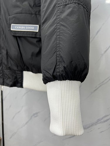 Canada Goose Hooded Bomber Down Jacket