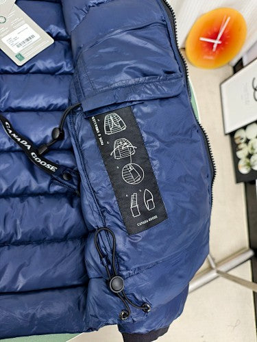 Canada Goose Men's Navy Blue Slim-Fit Lightweight Down Jacket