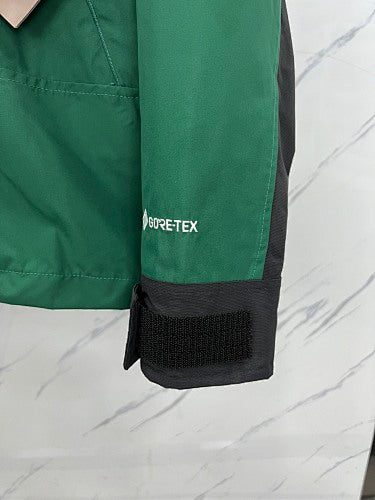 The North Face 1990 Mountain Jacket GTX