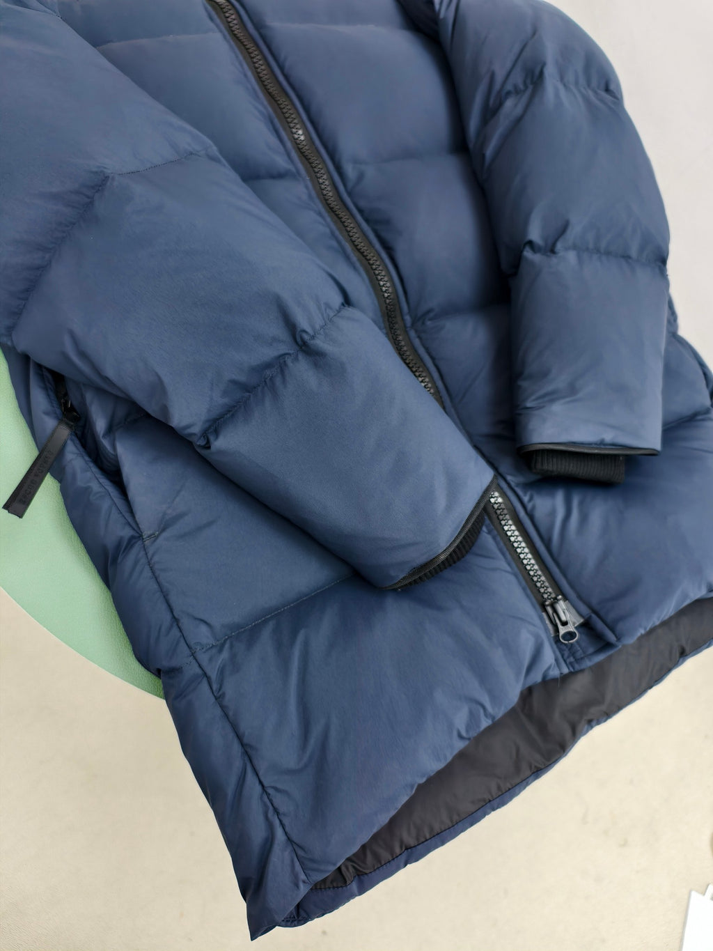 Canada Goose Men's Navy Blue Hooded Down Puffer Jacket with Branded Zipper