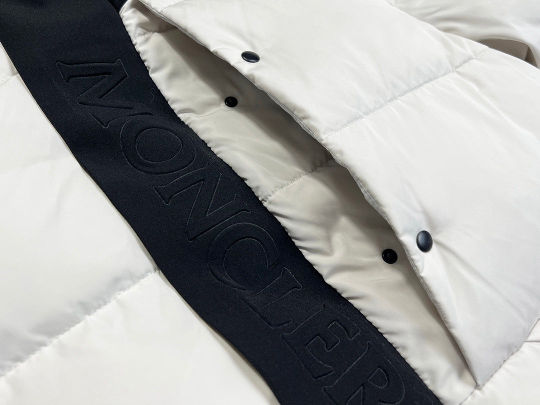 Moncler Two-Tone Hooded Down Jacket with Contrast Placket and Logo Toggles