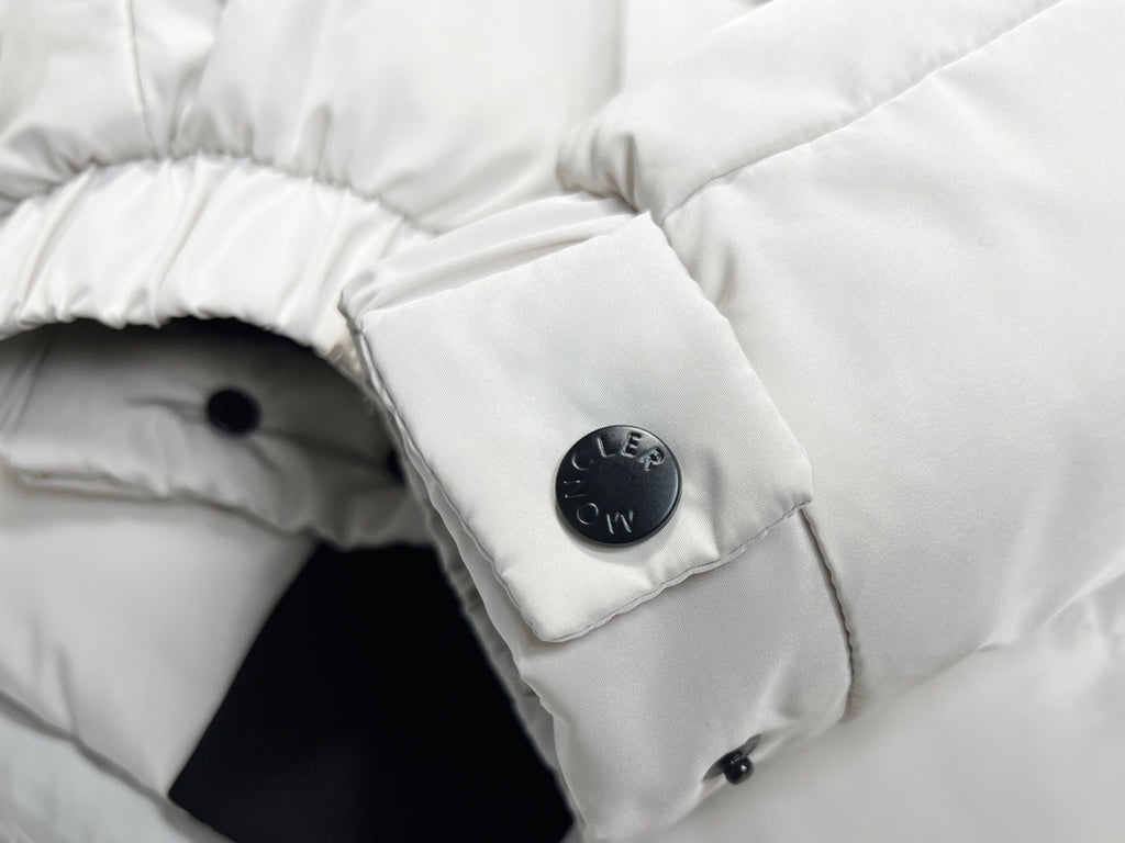 Moncler Two-Tone Hooded Down Jacket with Contrast Placket and Logo Toggles