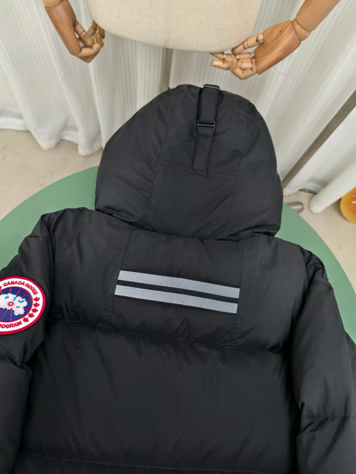 Canada Goose Men's Black Hooded Down Puffer Jacket with Branded Zipper