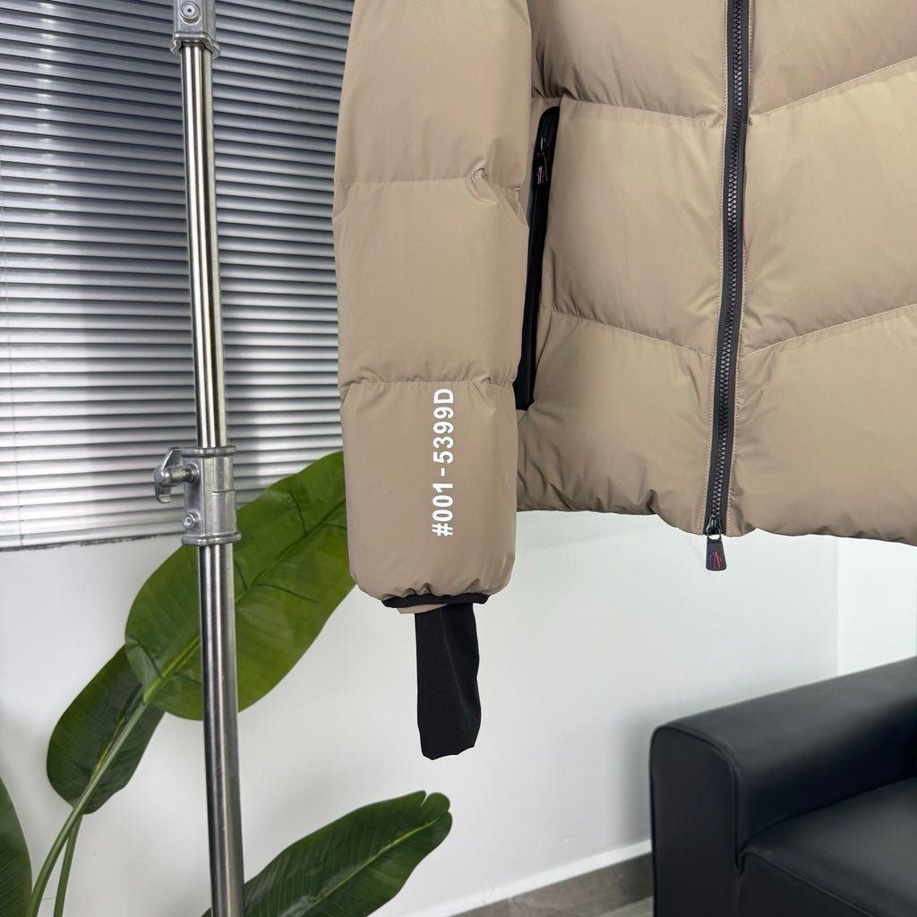 Moncler Grenoble Day-Namic Down Jacket