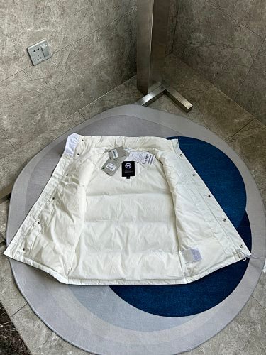 Canada Goose Down Vest in White
