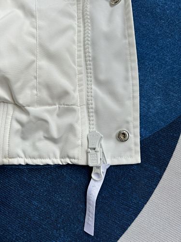 Canada Goose Cropped Down Bomber in Cream
